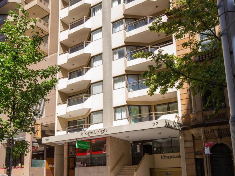 metro apartments on king street