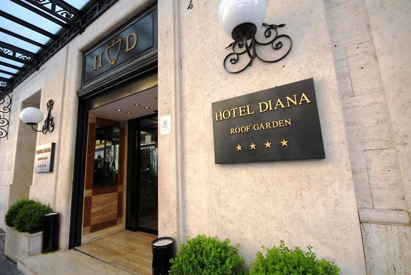 hotel diana roof garden
