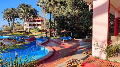 Lemon Creek Hotel Resort,Near Bijilo Beach,3 star