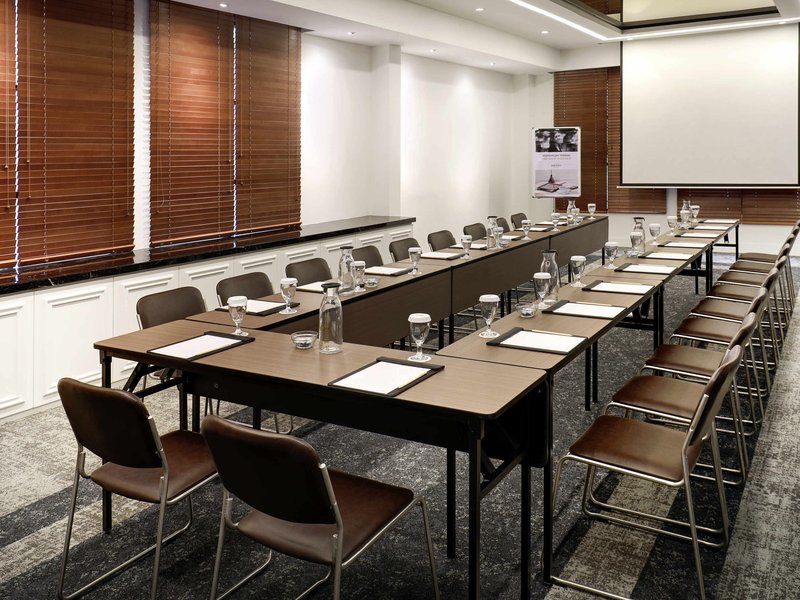 mercure jakarta cikini