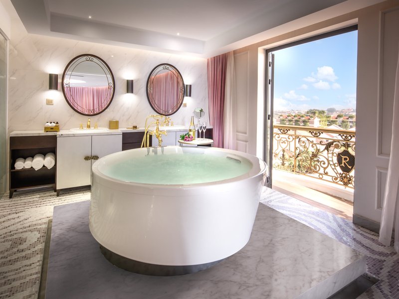 hotel royal hoi an mgallery