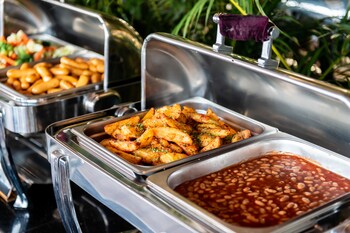 ngwe saung yacht club and resort