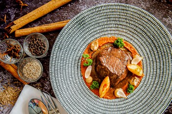 ngwe saung yacht club and resort