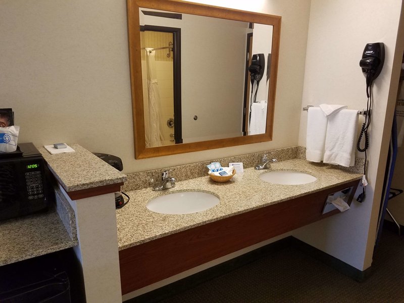 best western oak meadows inn