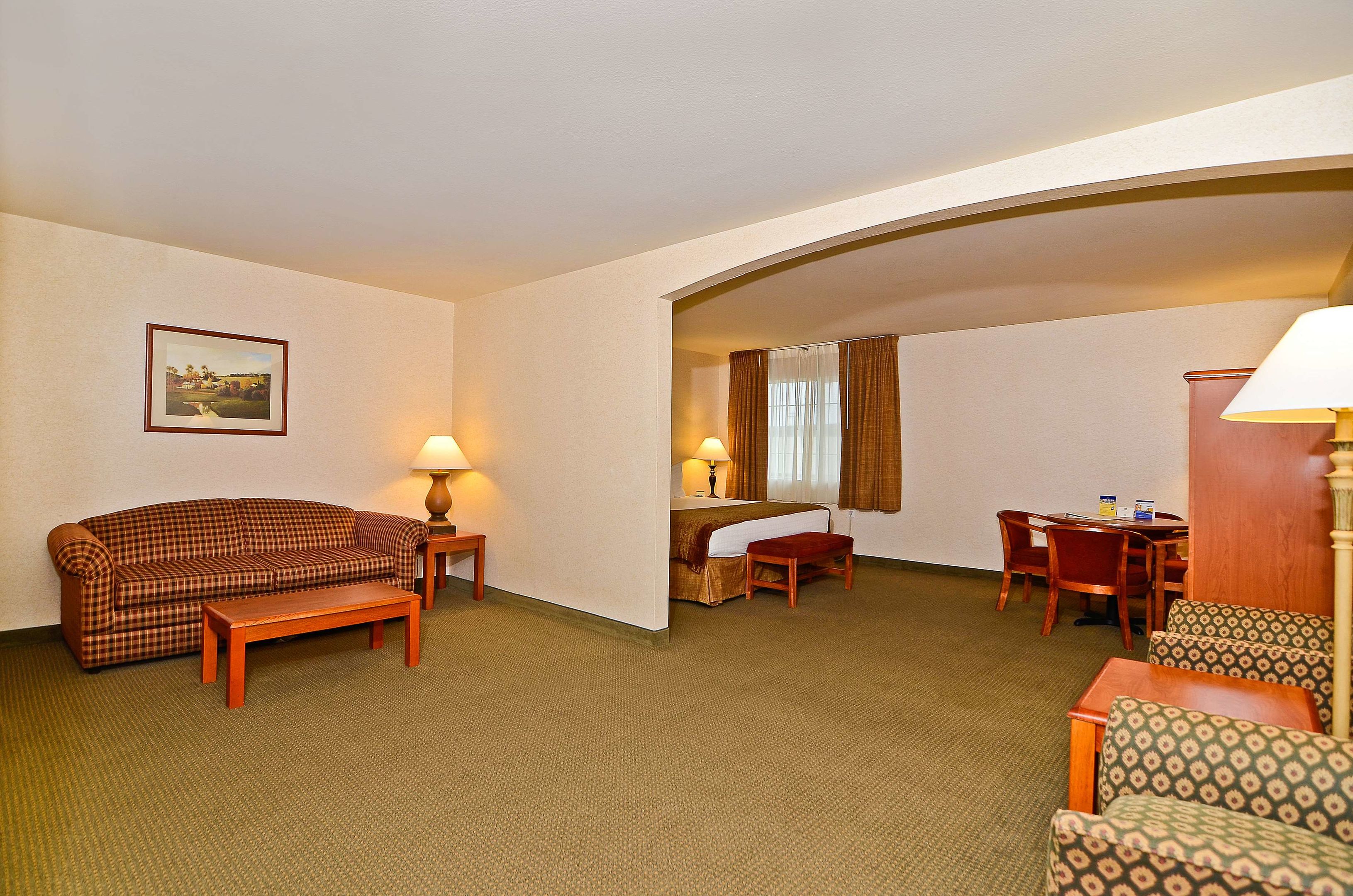 best western oak meadows inn