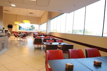 hotel samba itaborai