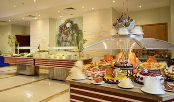 naama bay hotel and resort