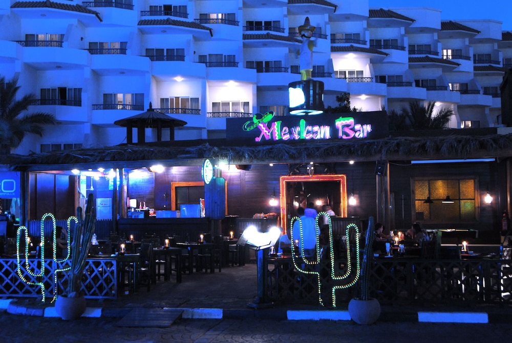 naama bay hotel and resort