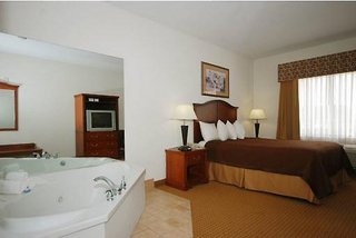 Red Roof Inn & Suites Carrollton, Ga-West Georgia,In The City Center,2 star
