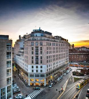 The Square Milano Duomo - Preferred Hotels & Resorts,Lombardy>>Centro Storico,4 star