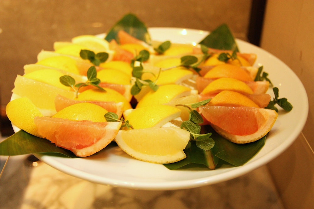 naha beach side hotel