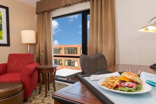 Hilton Garden Inn Burlington Downtown,Chittenden>>Burlington,3 star