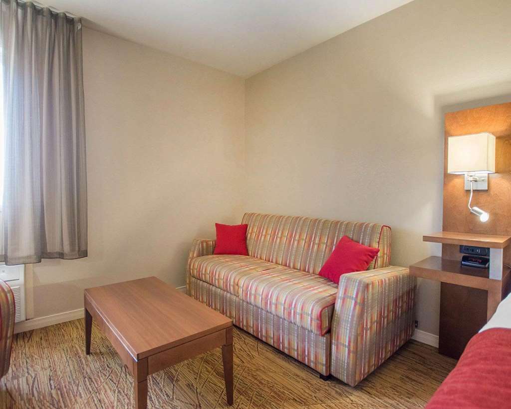 comfort inn mont laurier