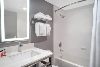 quality inn and suites