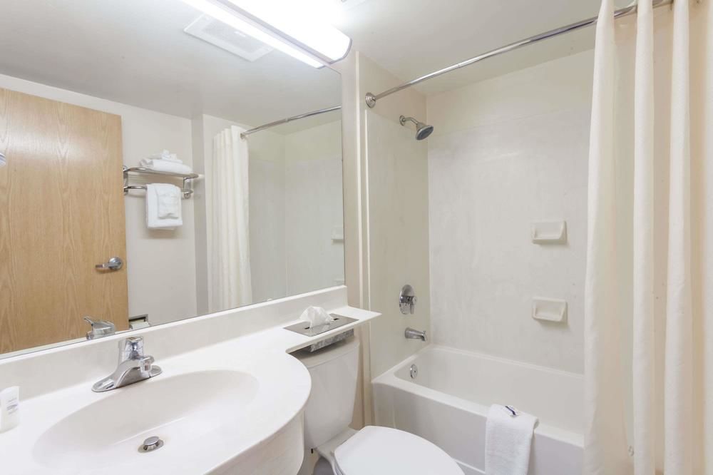 quality inn and suites