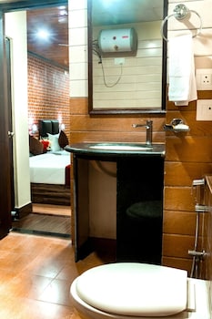 hotel tin tin boutique bijanbari