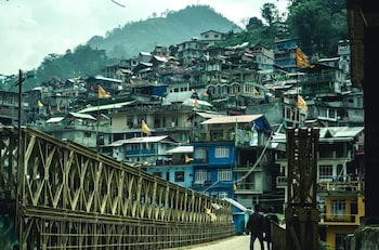 hotel tin tin boutique bijanbari