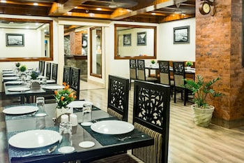 hotel tin tin boutique bijanbari