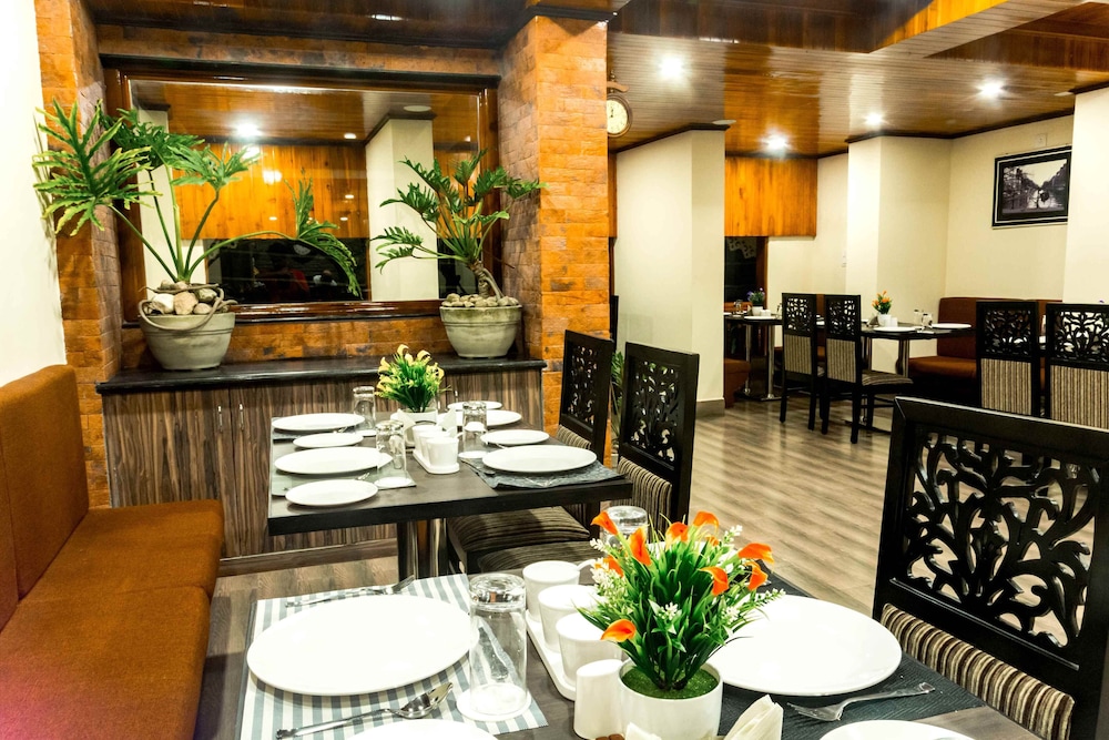hotel tin tin boutique bijanbari