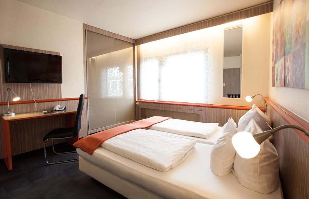 trip inn hotel ariane