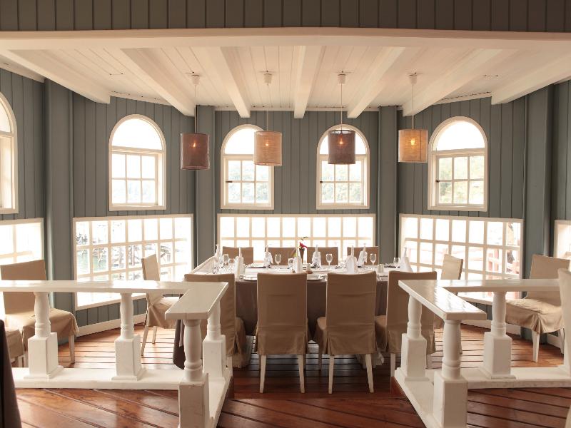 Bom Bom - Principe Collection,On The Beach,4 star