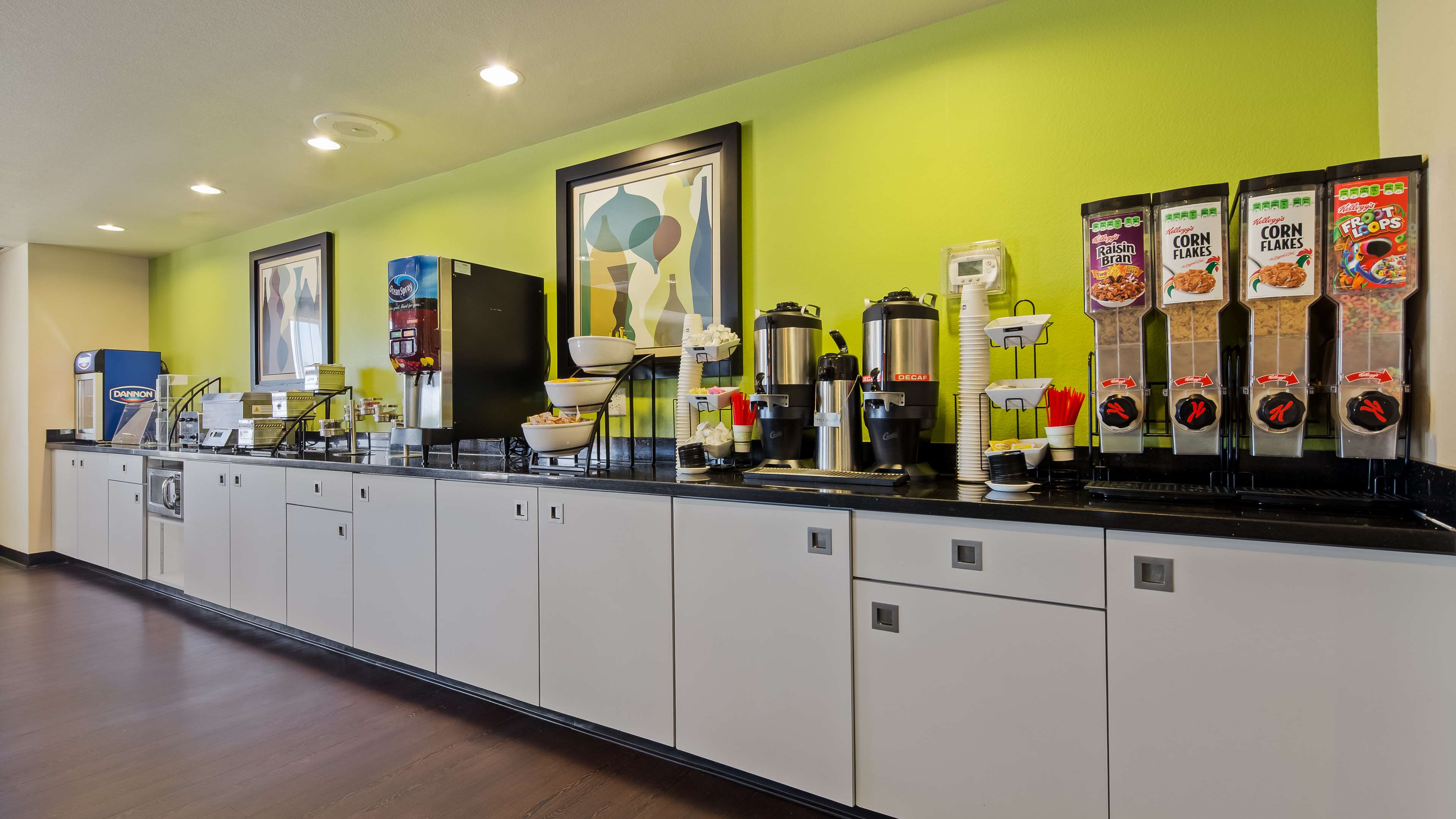 best western douglas inn and suites