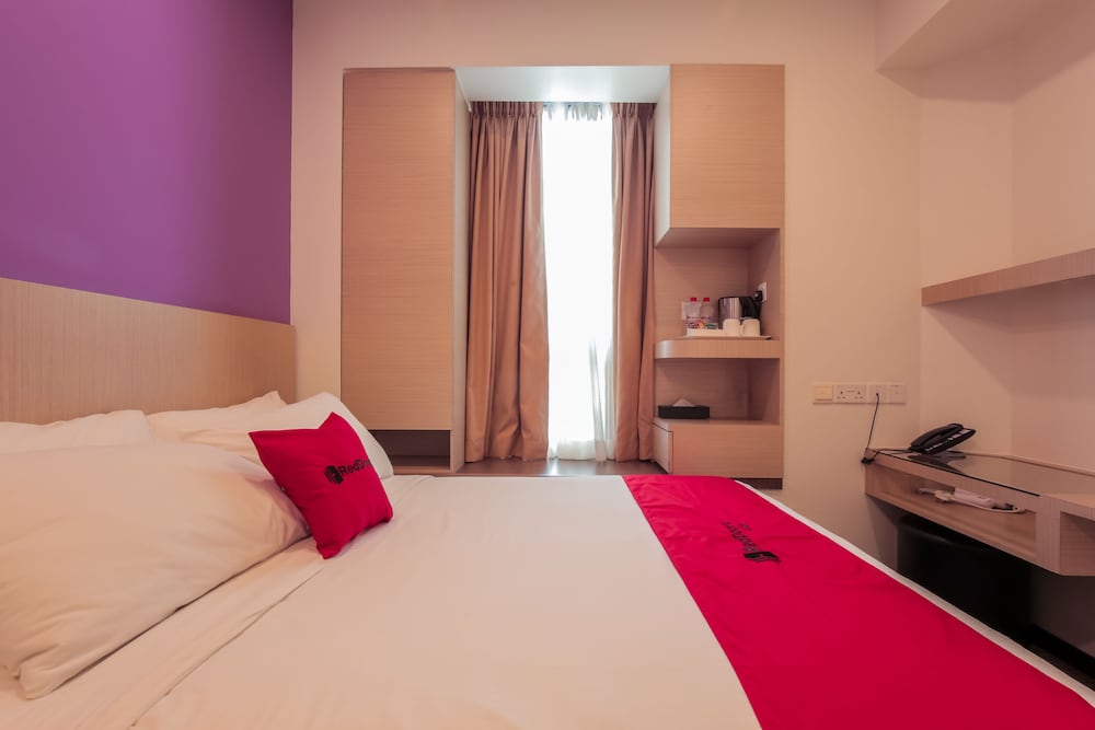 reddoorz premium balestier