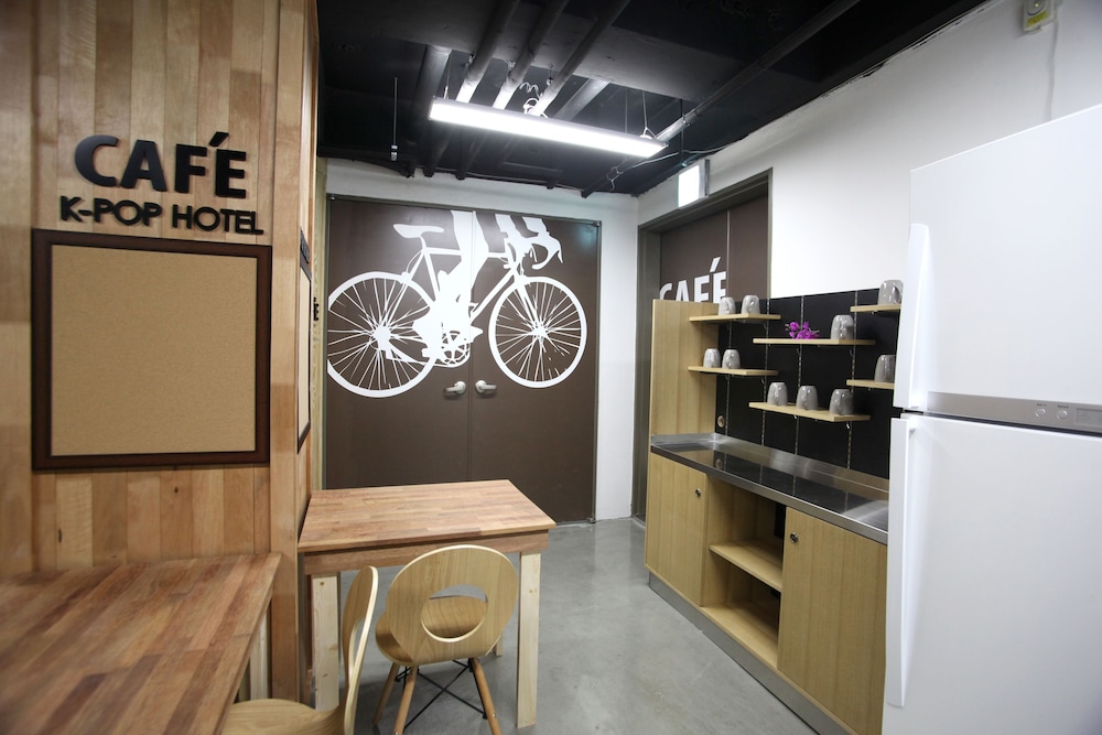 k pop hotel seoul station