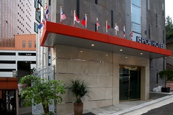 k pop hotel seoul station