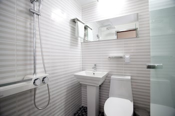 k pop hotel seoul station