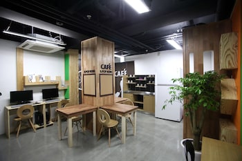 k pop hotel seoul station