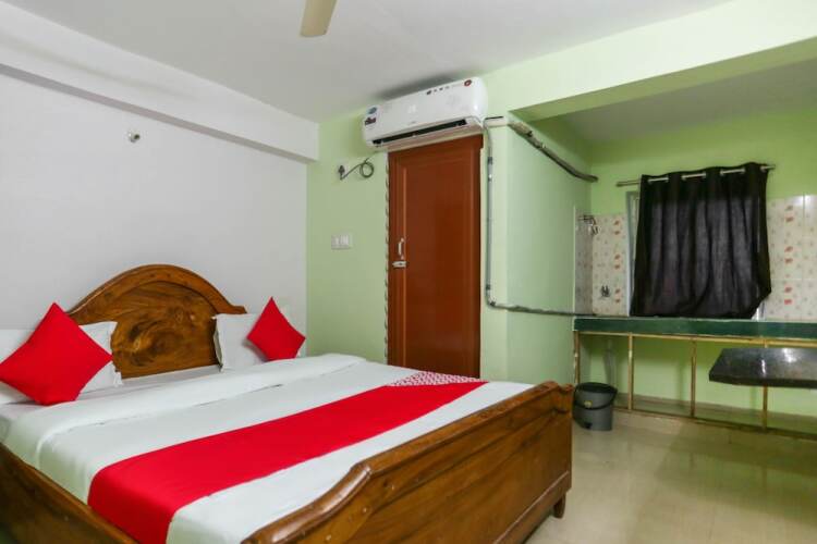 spot on 32358 sai sadanand residency