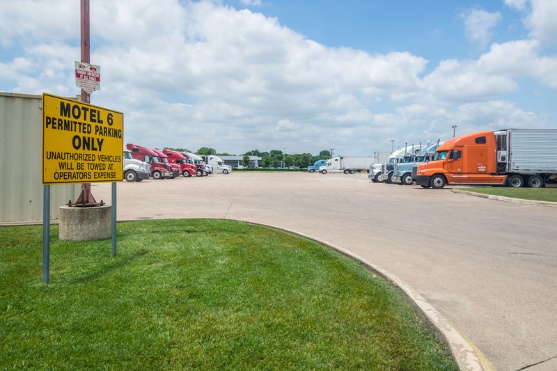 motel 6 mesquite tx rodeo convention ctr