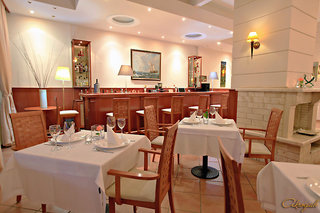 akrogiali exclusive hotel