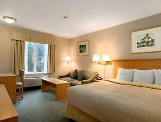 Days Inn & Suites By Wyndham Thunder Bay,Ontario>>Thunder Bay,3 star