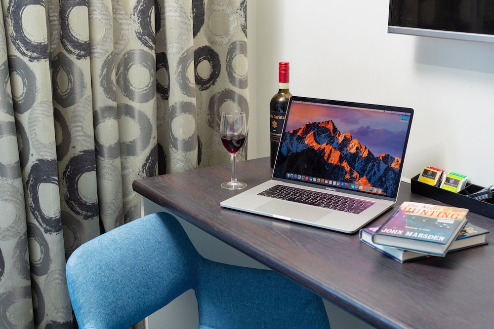 comfort hotel east melbourne