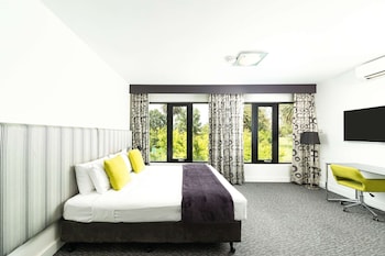 comfort hotel east melbourne