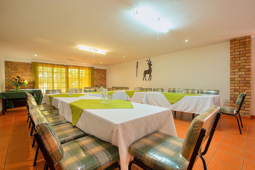 airport bird and game lodge