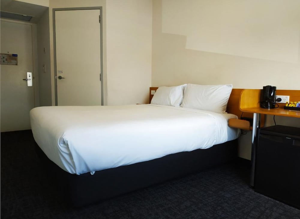 ibis budget sydney airport