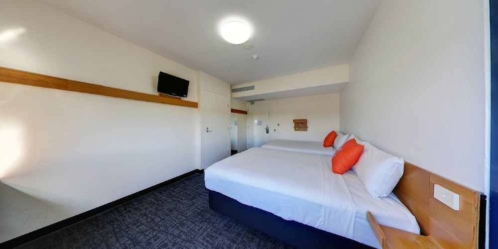 ibis budget sydney airport