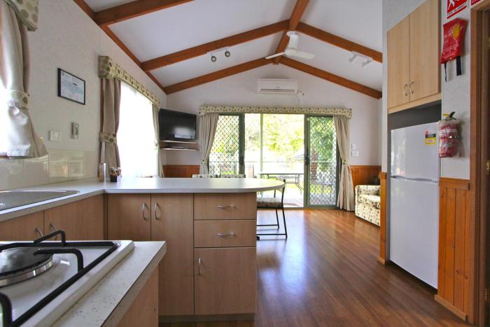 crystal brook tourist park