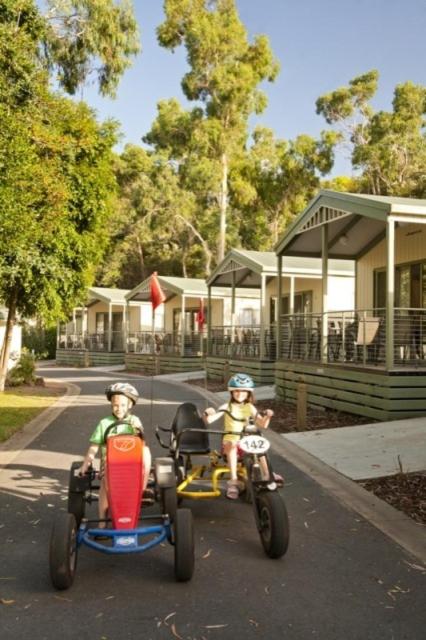 crystal brook tourist park