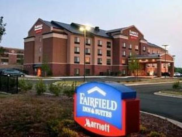 fairfield inn and suites by marriott charlotte matthews