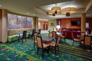 fairfield inn and suites by marriott charlotte matthews
