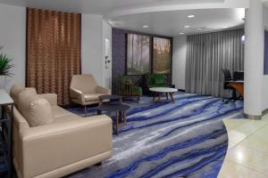 fairfield inn and suites by marriott charlotte matthews