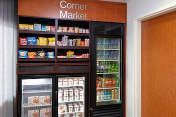 fairfield inn and suites by marriott charlotte matthews