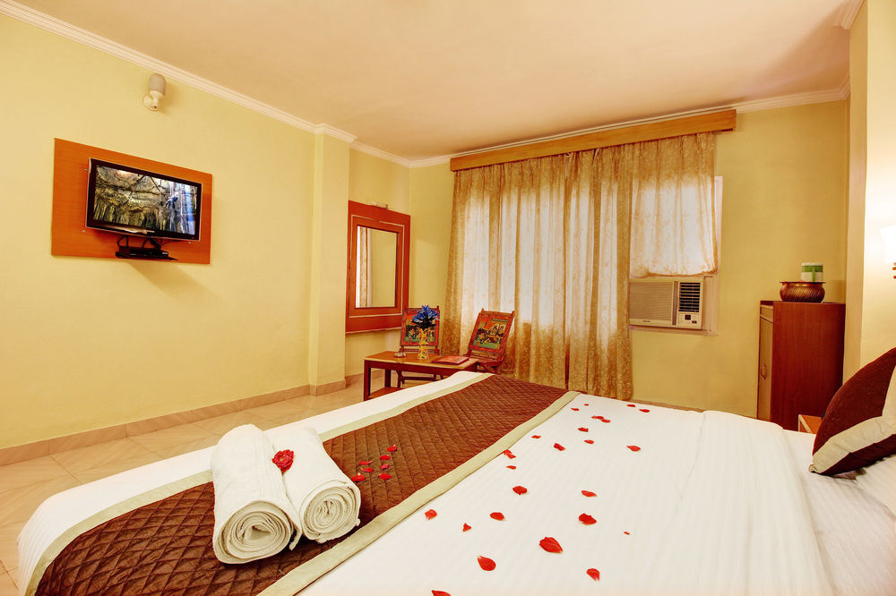 hotel jaisingh palace