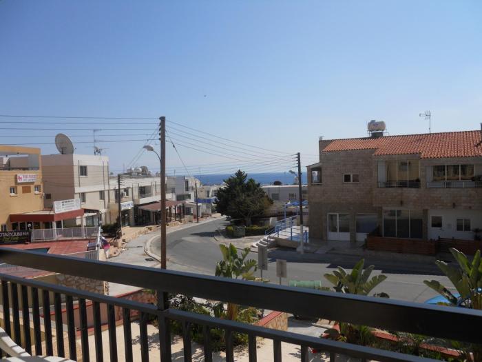 a maos hotel apartments