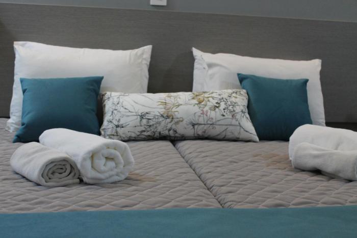 a maos hotel apartments