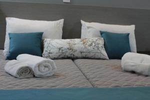 a maos hotel apartments